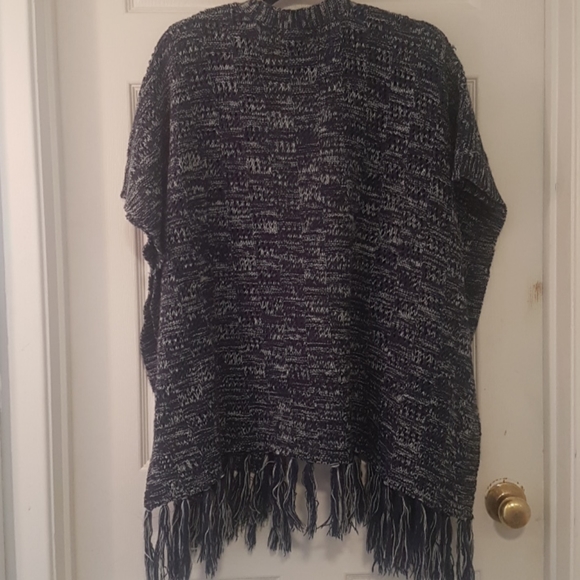 Forever 21 Cardigan - Picture 7 of 8